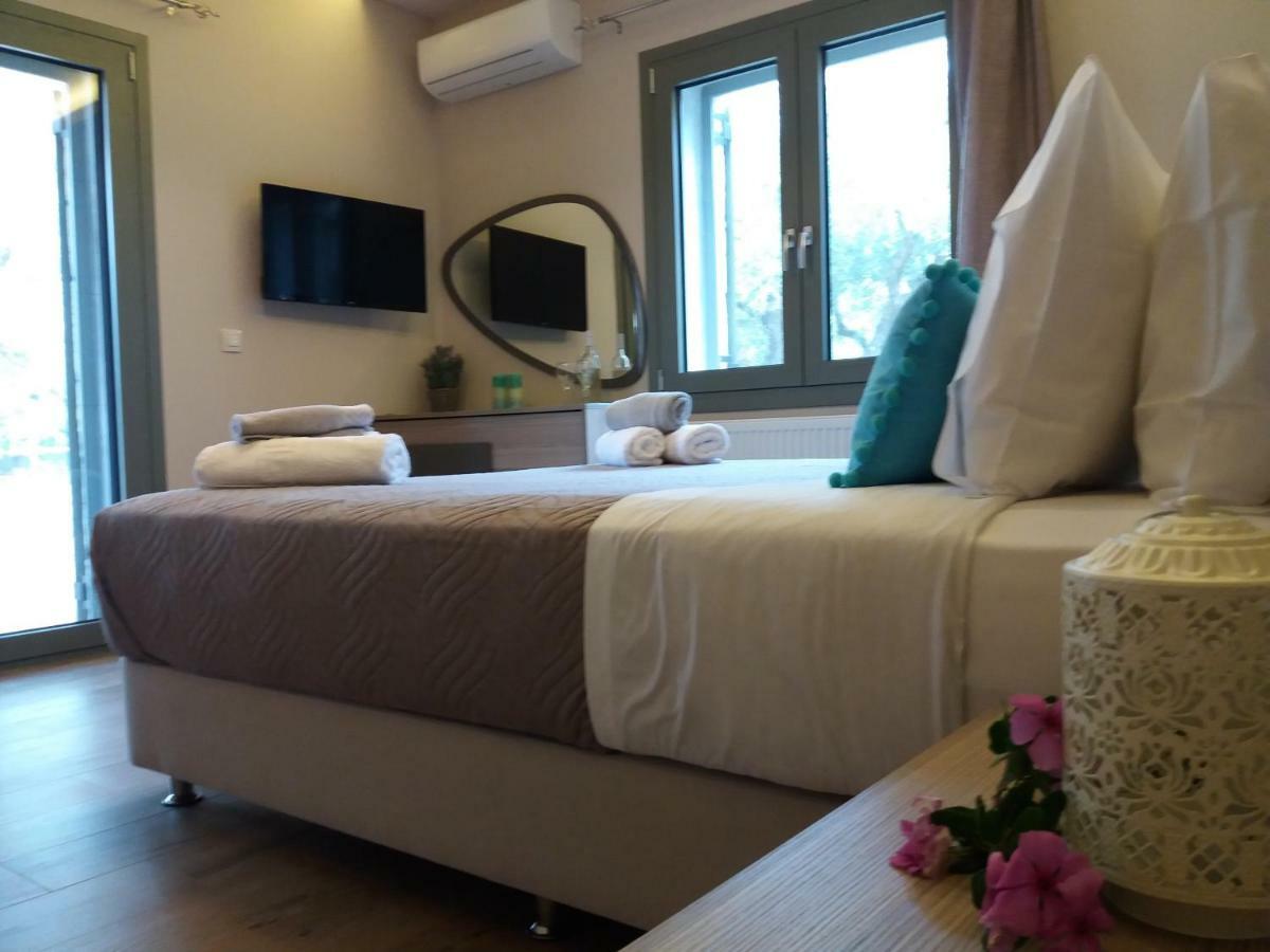 Villa Liberta Keri Екстериор снимка