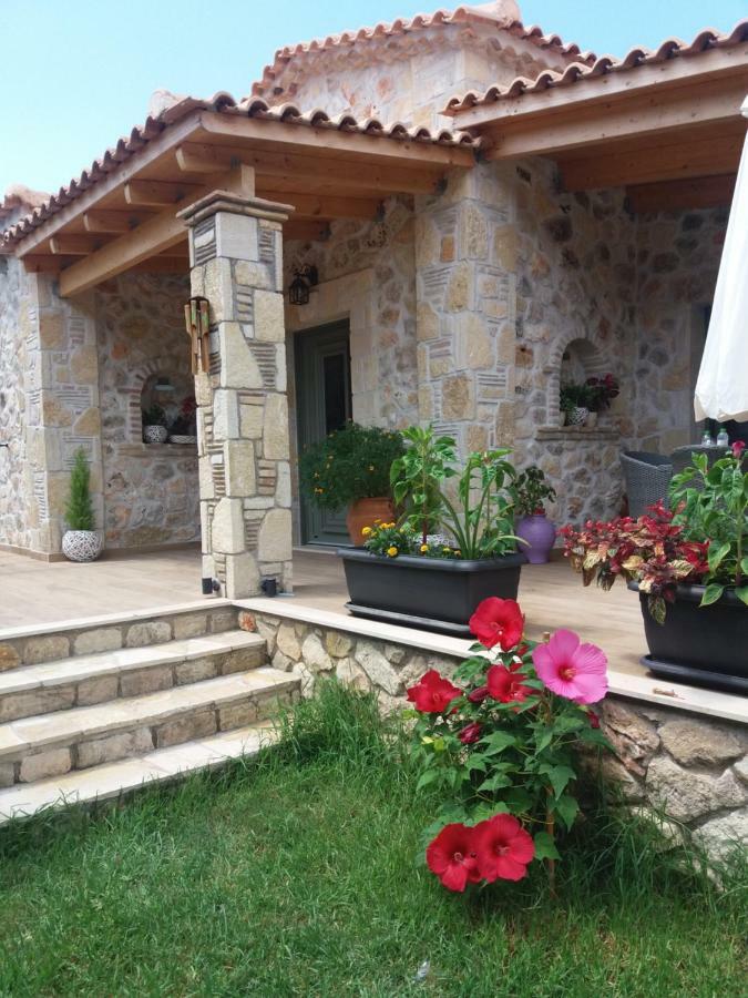 Villa Liberta Keri Екстериор снимка