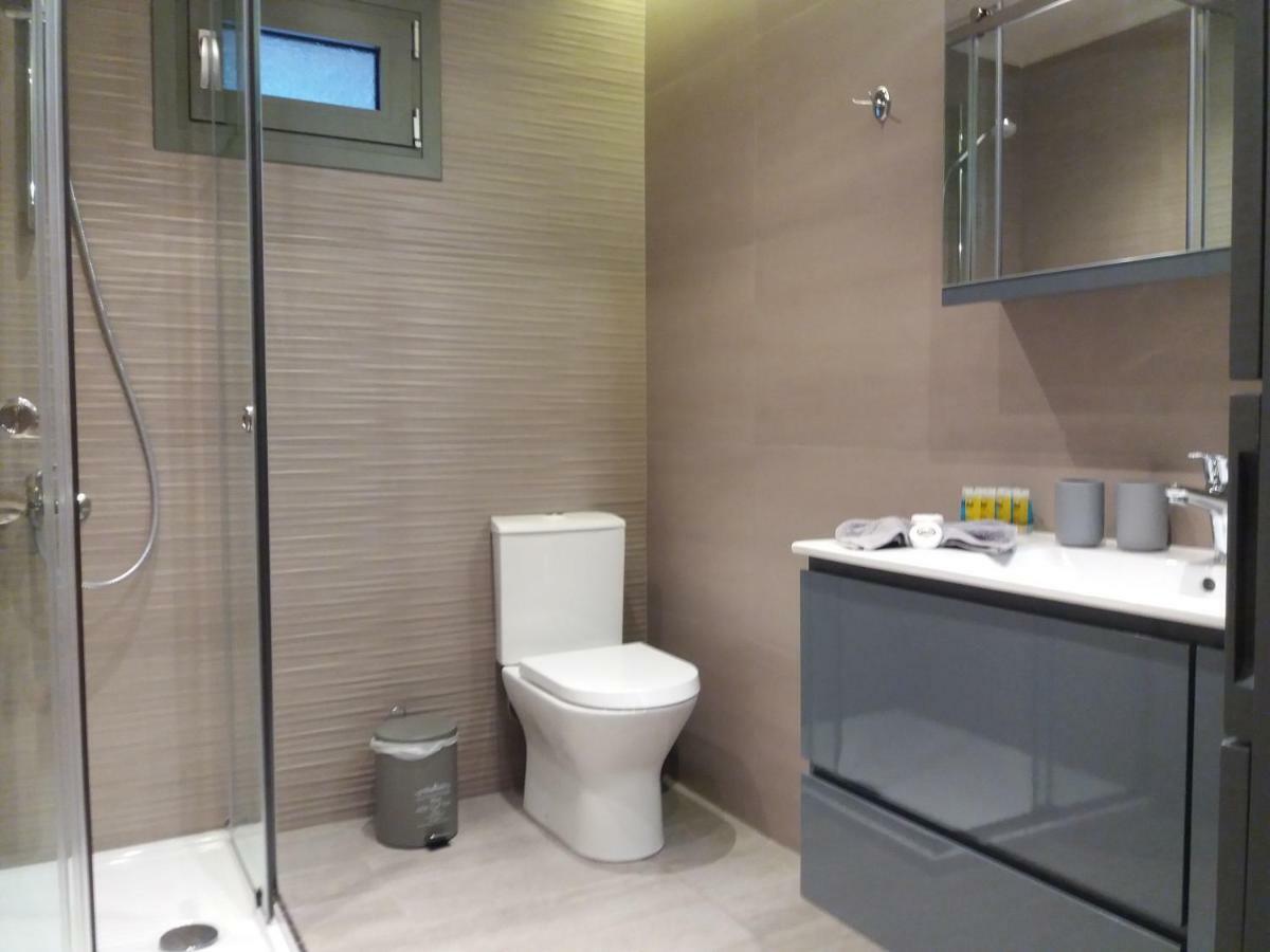 Villa Liberta Keri Екстериор снимка